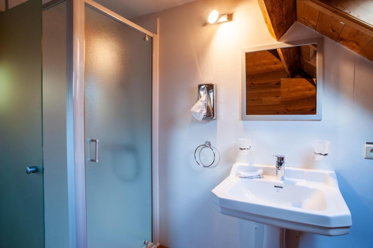Charme Hotel Hancelot Гент Екстериор снимка