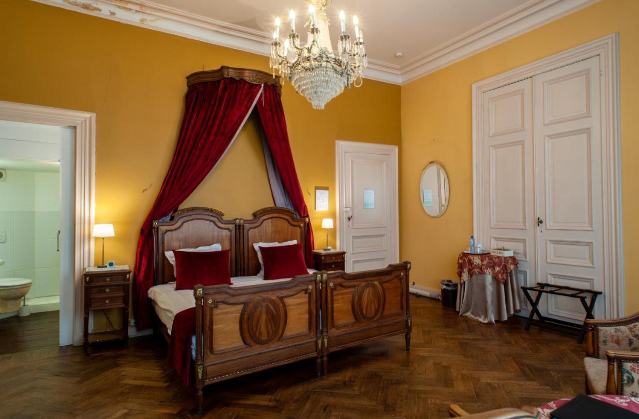 Charme Hotel Hancelot Гент Екстериор снимка